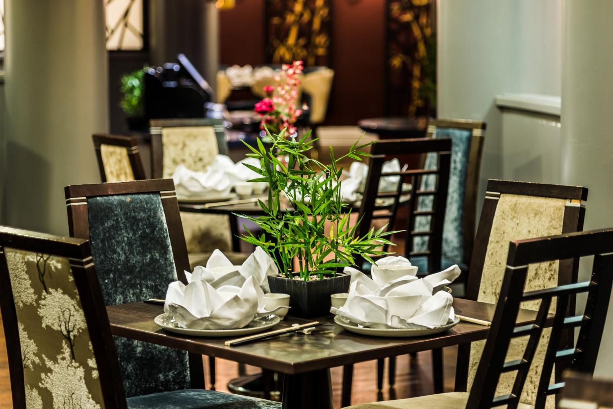Crowne Plaza - John Lennon Airport By Ihg Hotel Liverpool