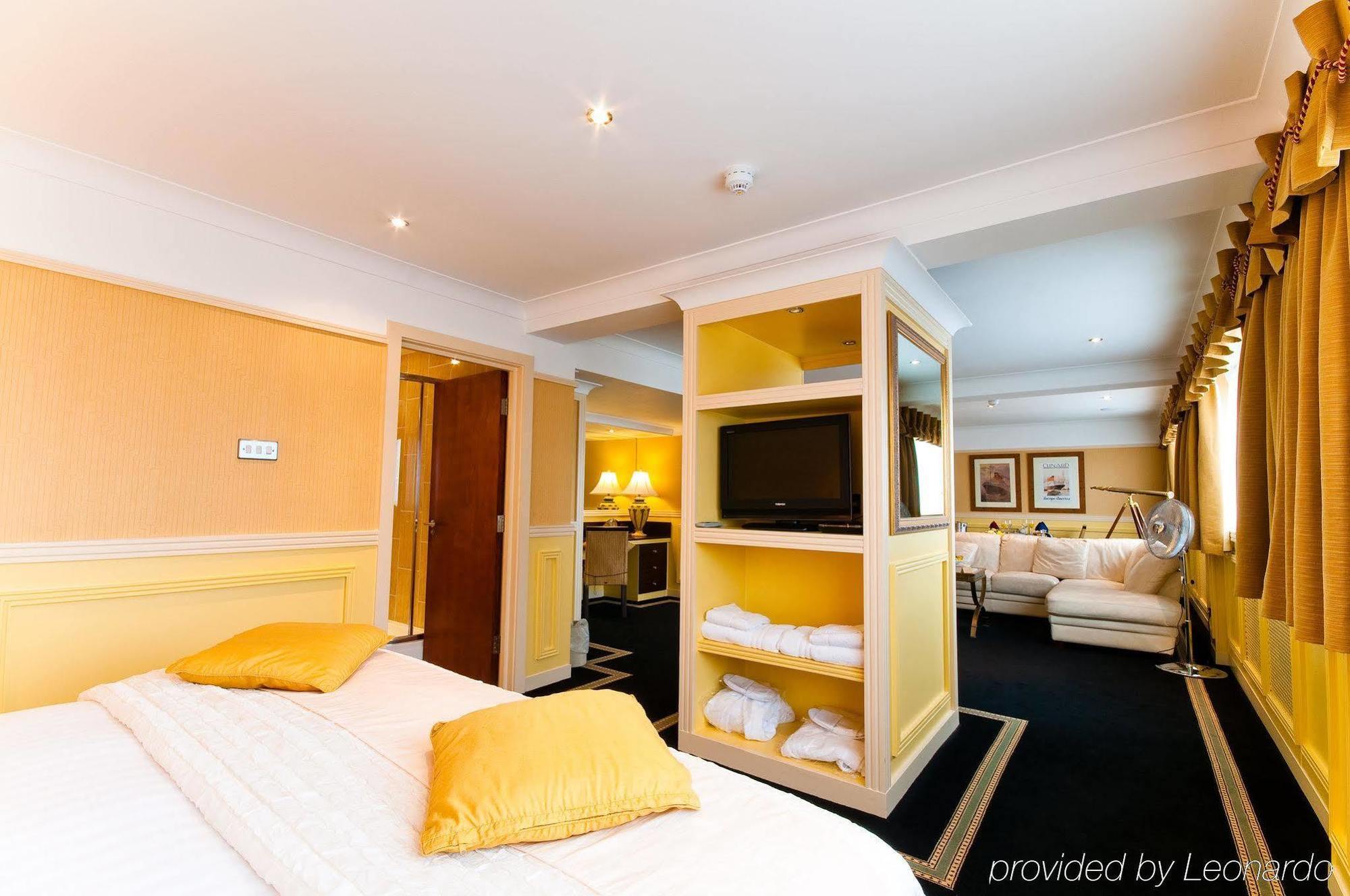 The Liner At Hotel 3*