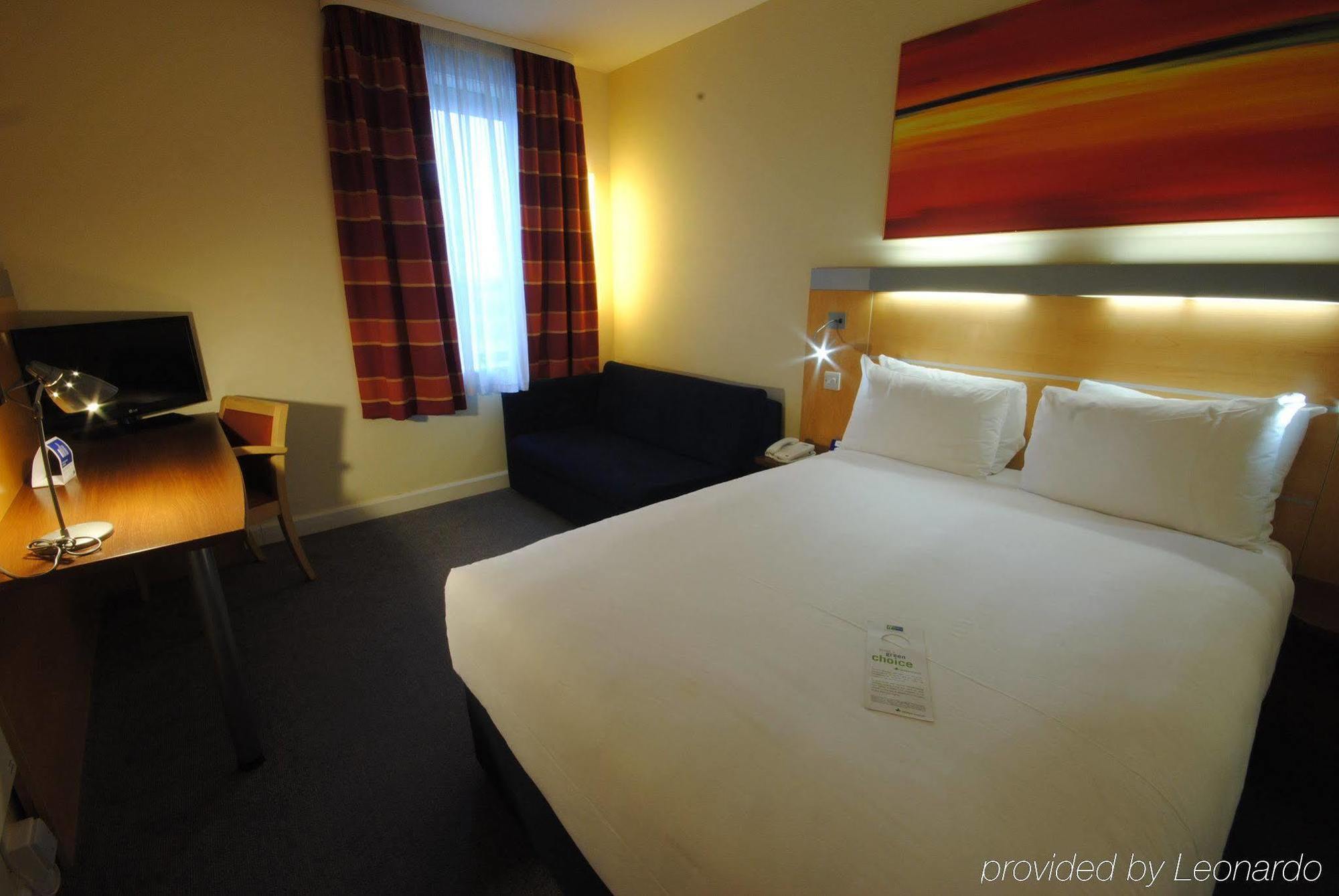 Hotel Express John Lennon Airport Liverpool