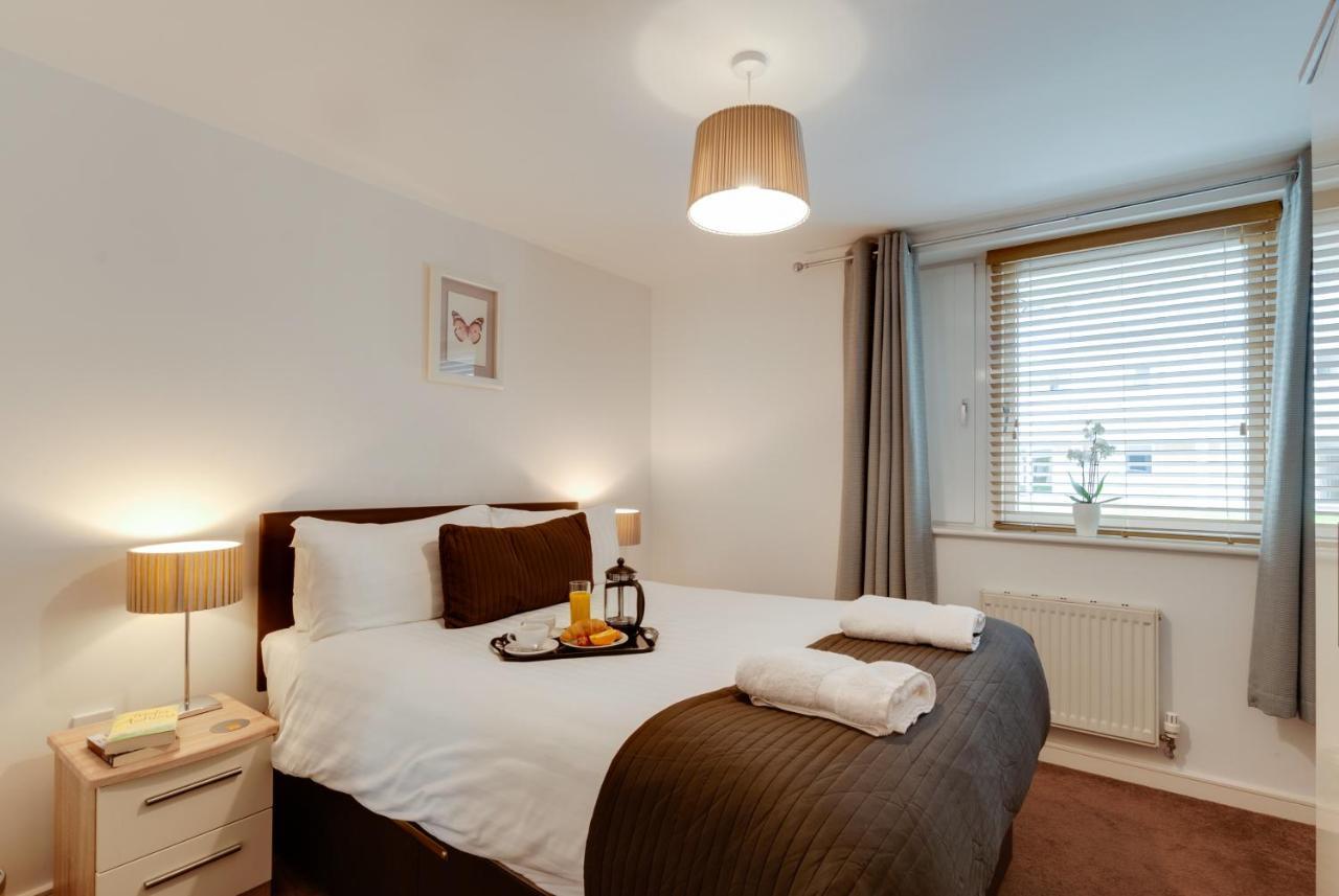 Base Serviced - The Docks Apartment Liverpool