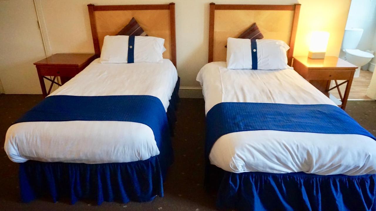Stalbridge Guest house 3*