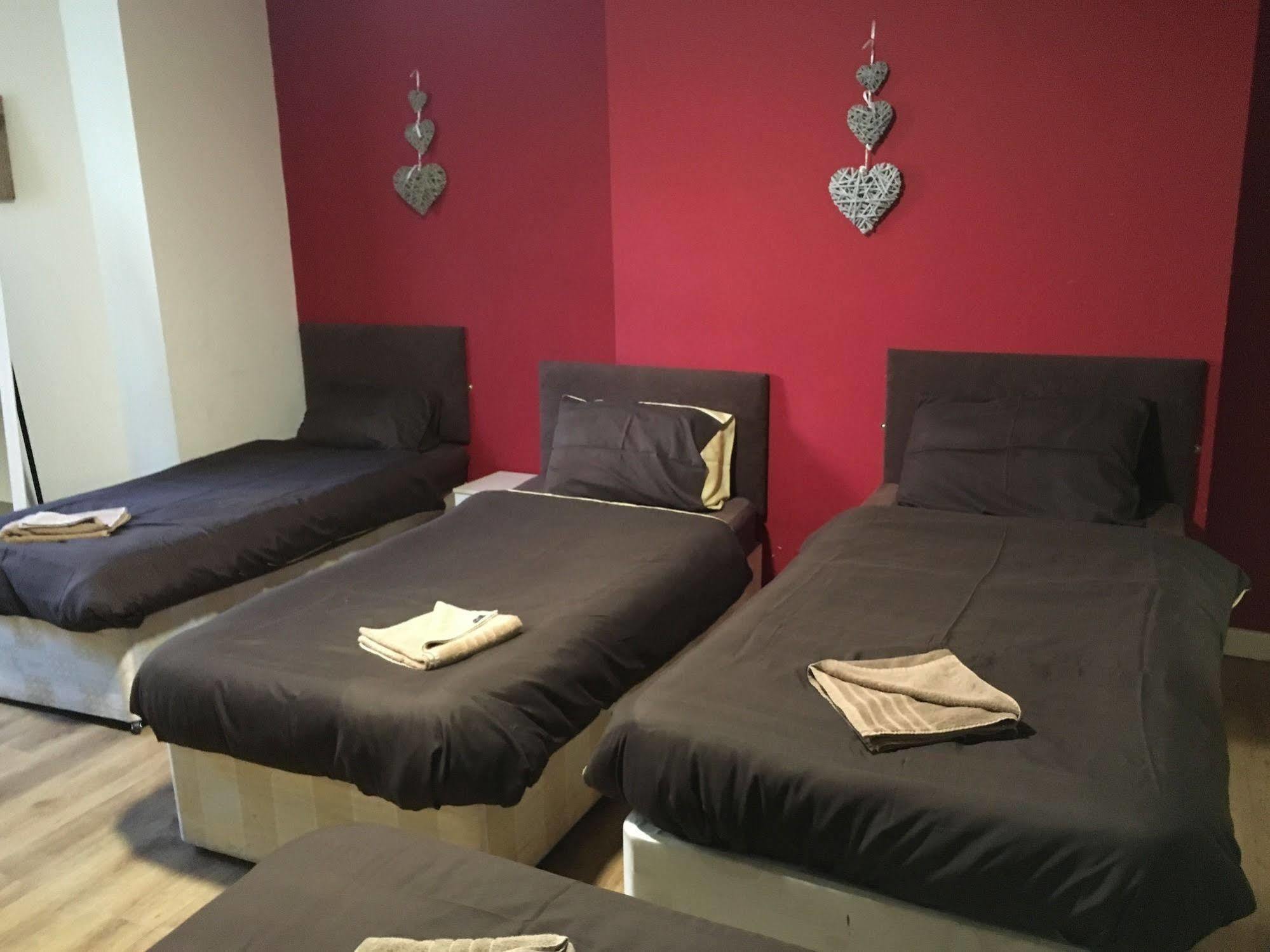 Castle 86-88 Sheil Rd L6 3af Guest house Liverpool