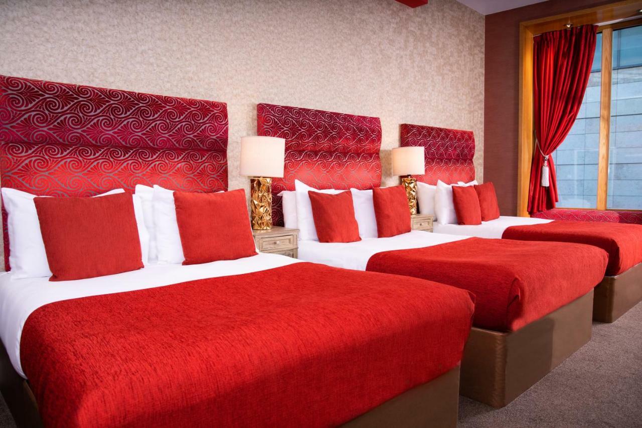 Hotel Signature Living 4*