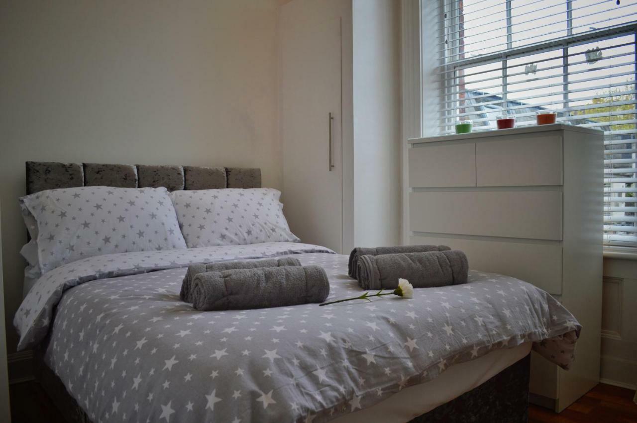 2 Hamilton Square * Liverpool