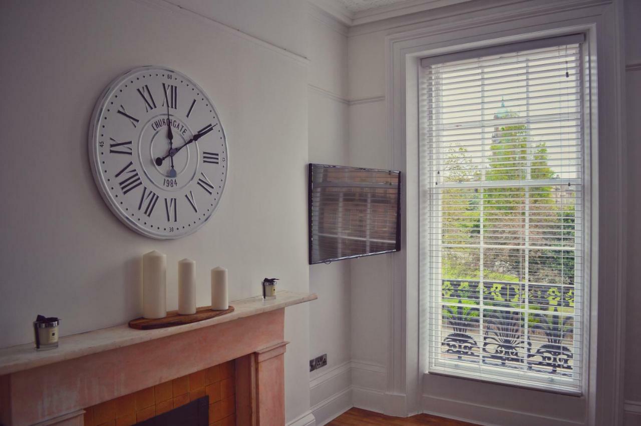2 Hamilton Square Apartment *