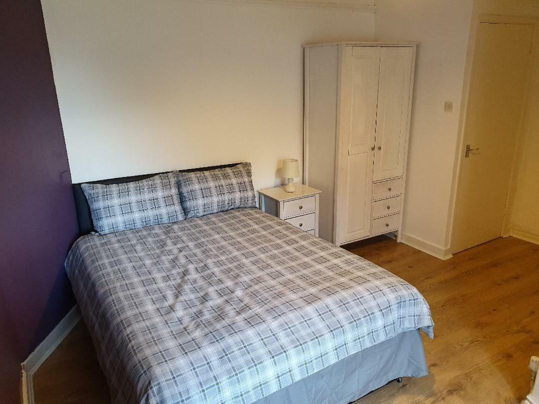 Guest house Prescot House Liverpool