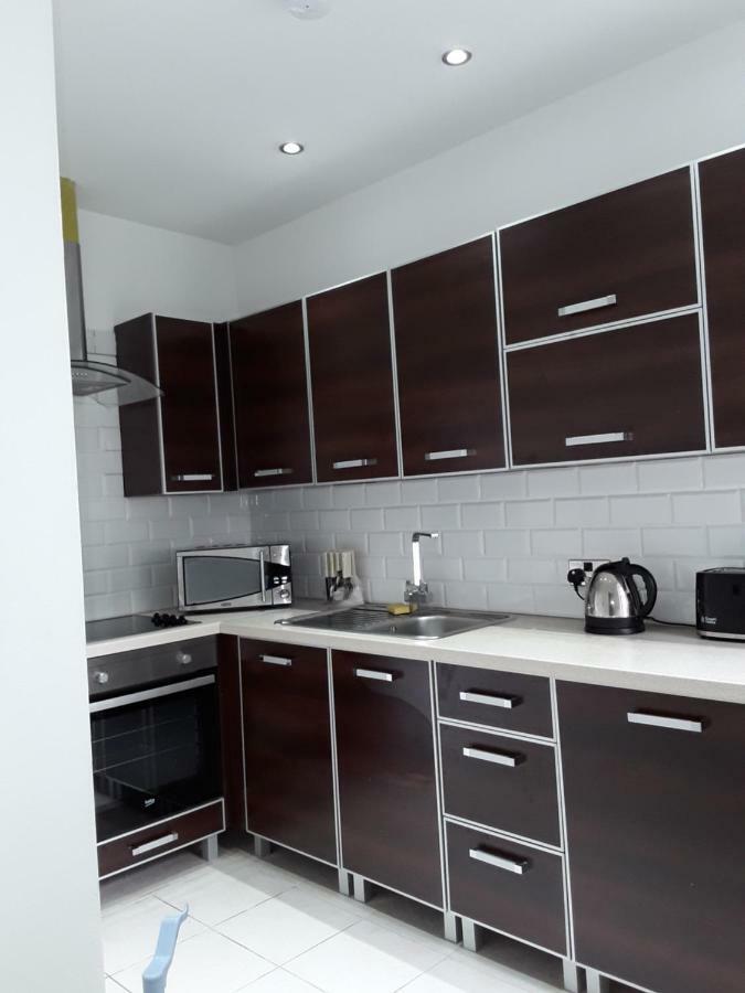 Trait House *