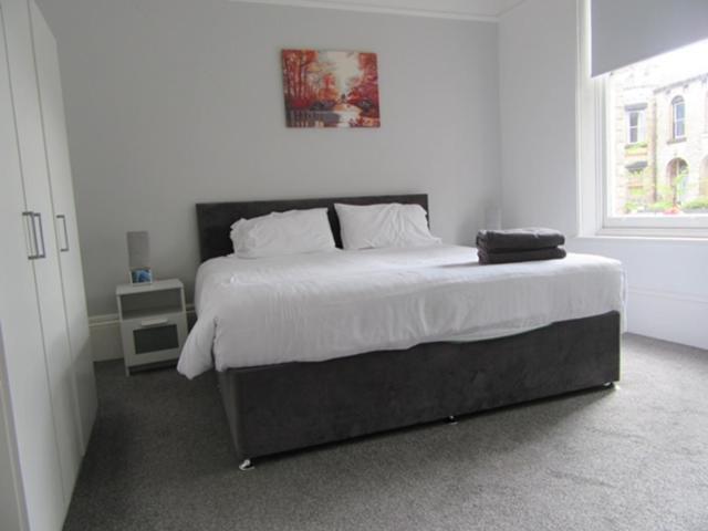 No 32 - Large 2 Bed Near Sefton Park And Lark Lane Apartment