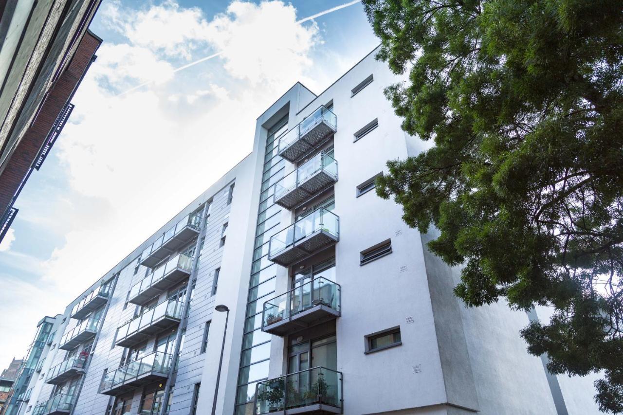Apartment Serviced In Centre - Free Parking - Balcony - By Happy Days Liverpool