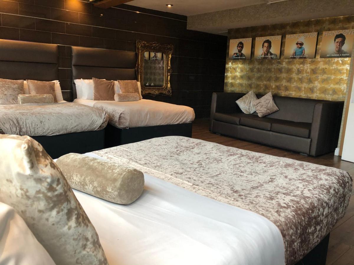 Signature Living Hotel 4*