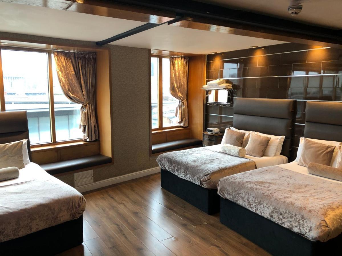 Signature Living Hotel 4*