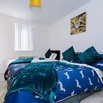 Opp Liverpool - Perfect For Contractors And Travellers, Big Savings Booking 4 Nights Or More!