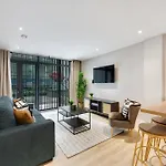 Host & Stay - Henry Street Chambers