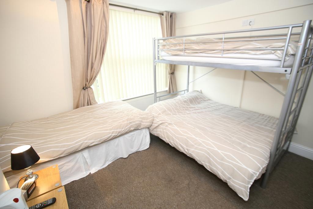 Soccer Bed & Breakfast 2*