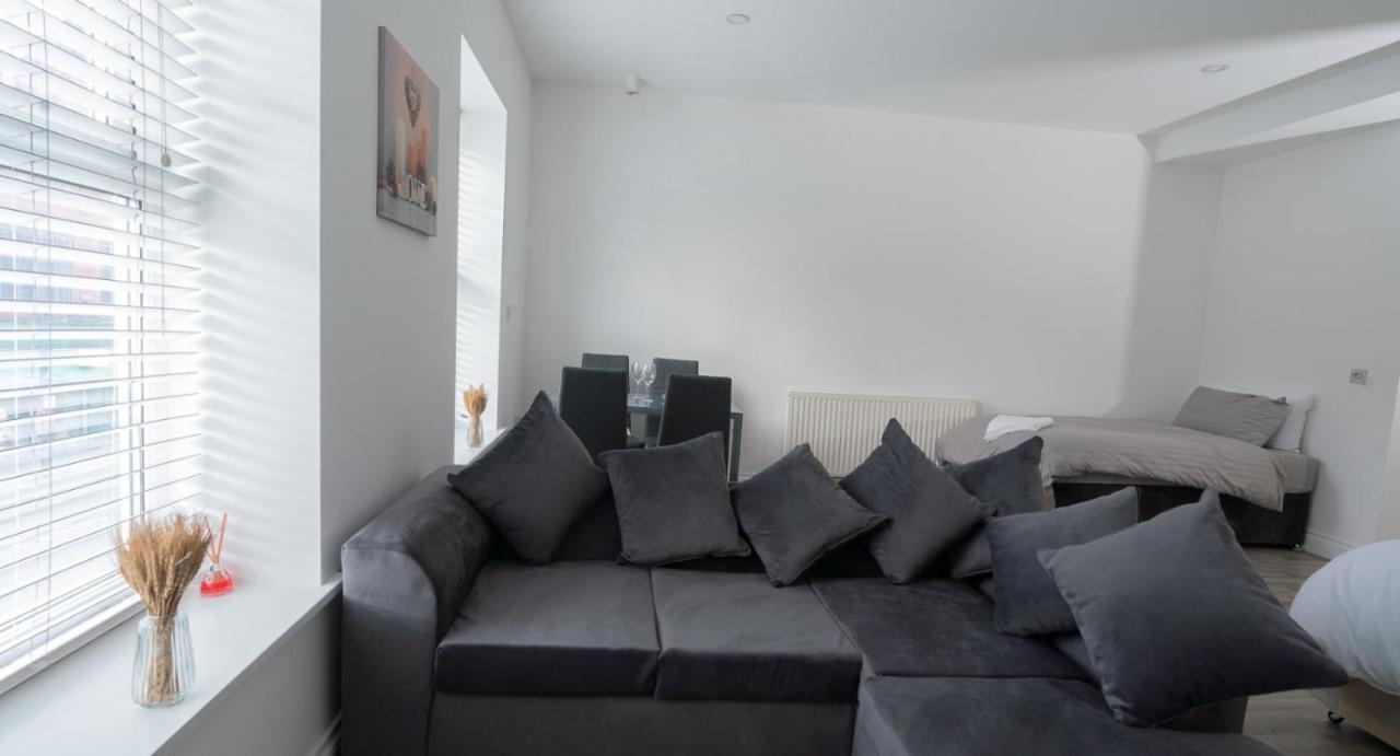 Affordable Studio In City Centre Apartment *