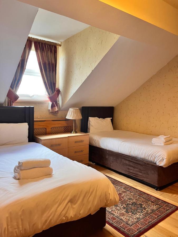 Beech Mount Grove 3* Liverpool