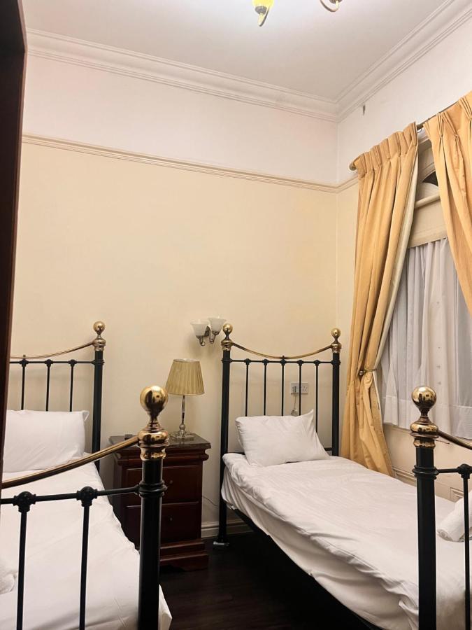 Beech Mount - Free Parking Hotel