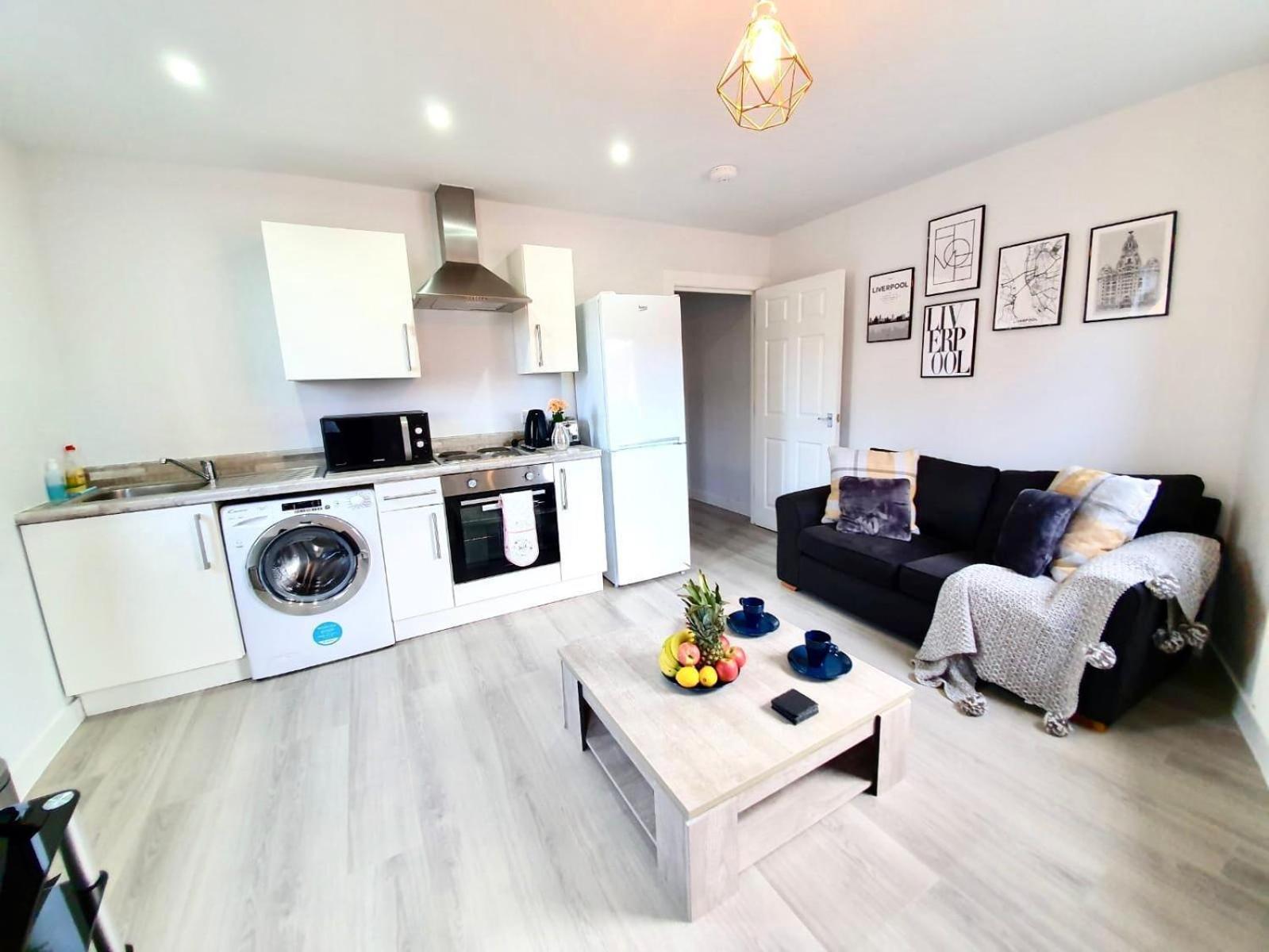 Opp - Perfect For Contractors And Travellers, Big Savings Booking 4 Nights Or More! Apartment Liverpool