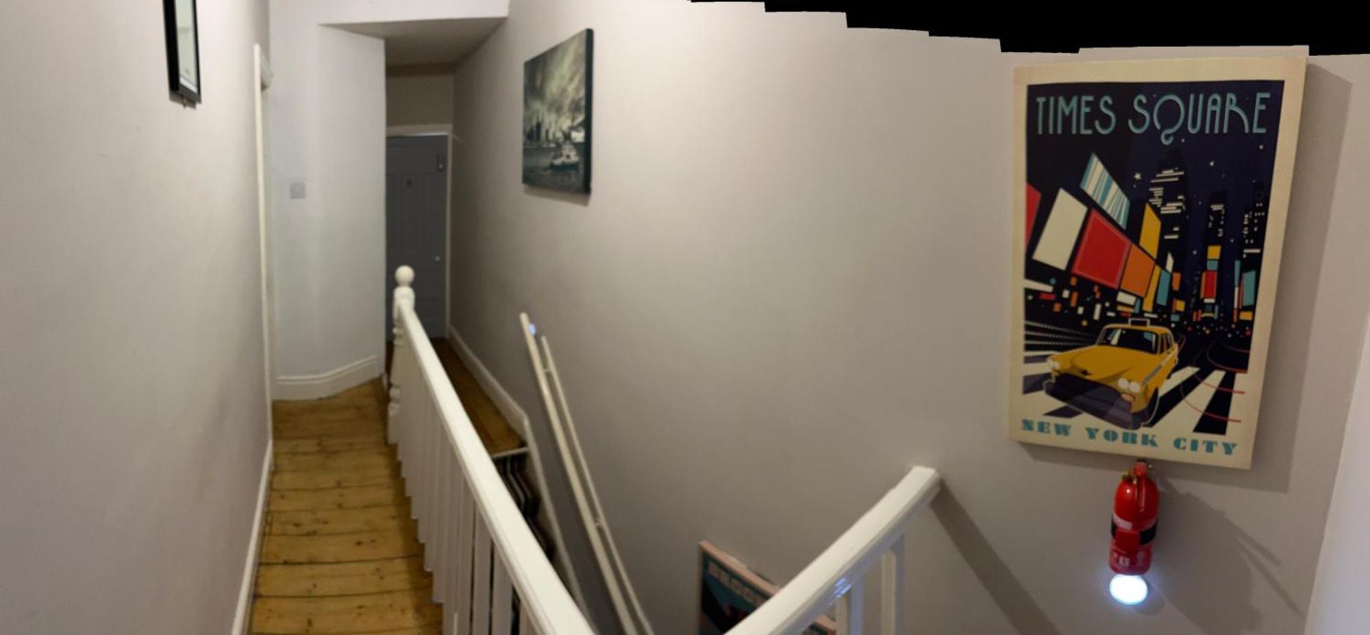 Anfield- 5 Mins From Lfc Guest house