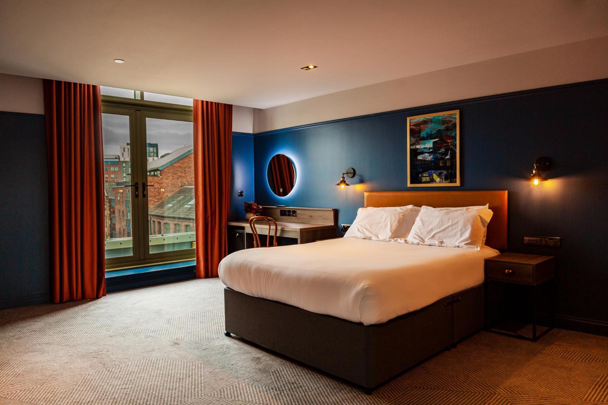 Ropewalks Hotel, Western Premier Collection 4*