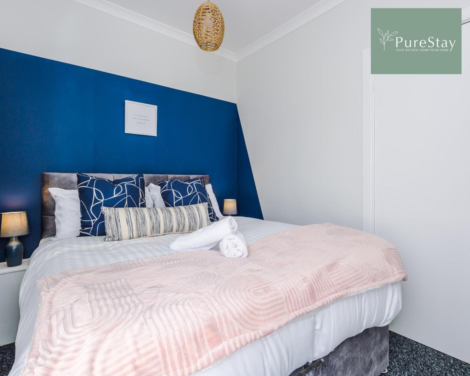 Purestay Family Home: Four-bedroom Haven In *