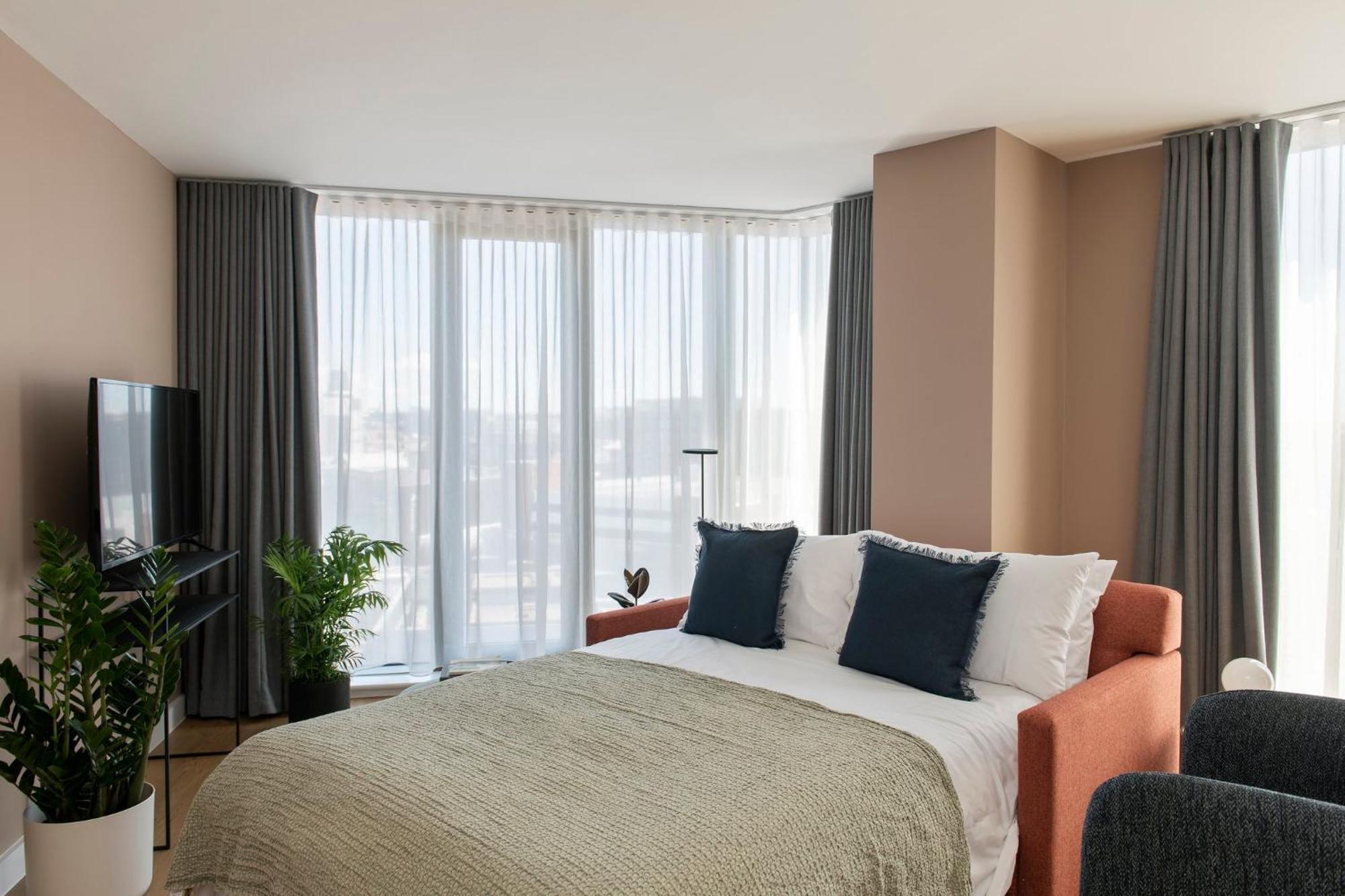 Aparthotel Cove Paradise Street