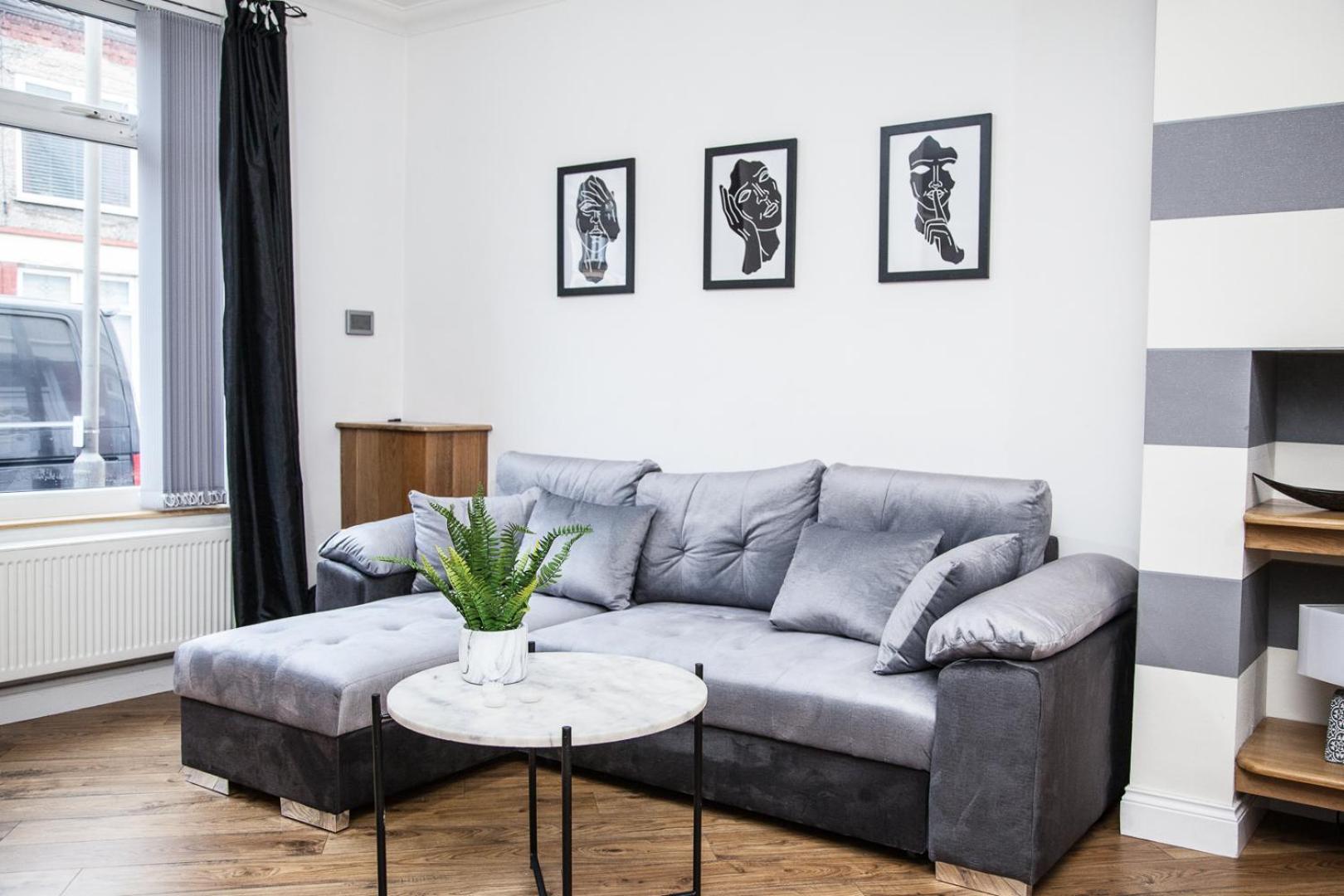 Reduced Price, Long Or Short Stays, Free Parking Liverpool