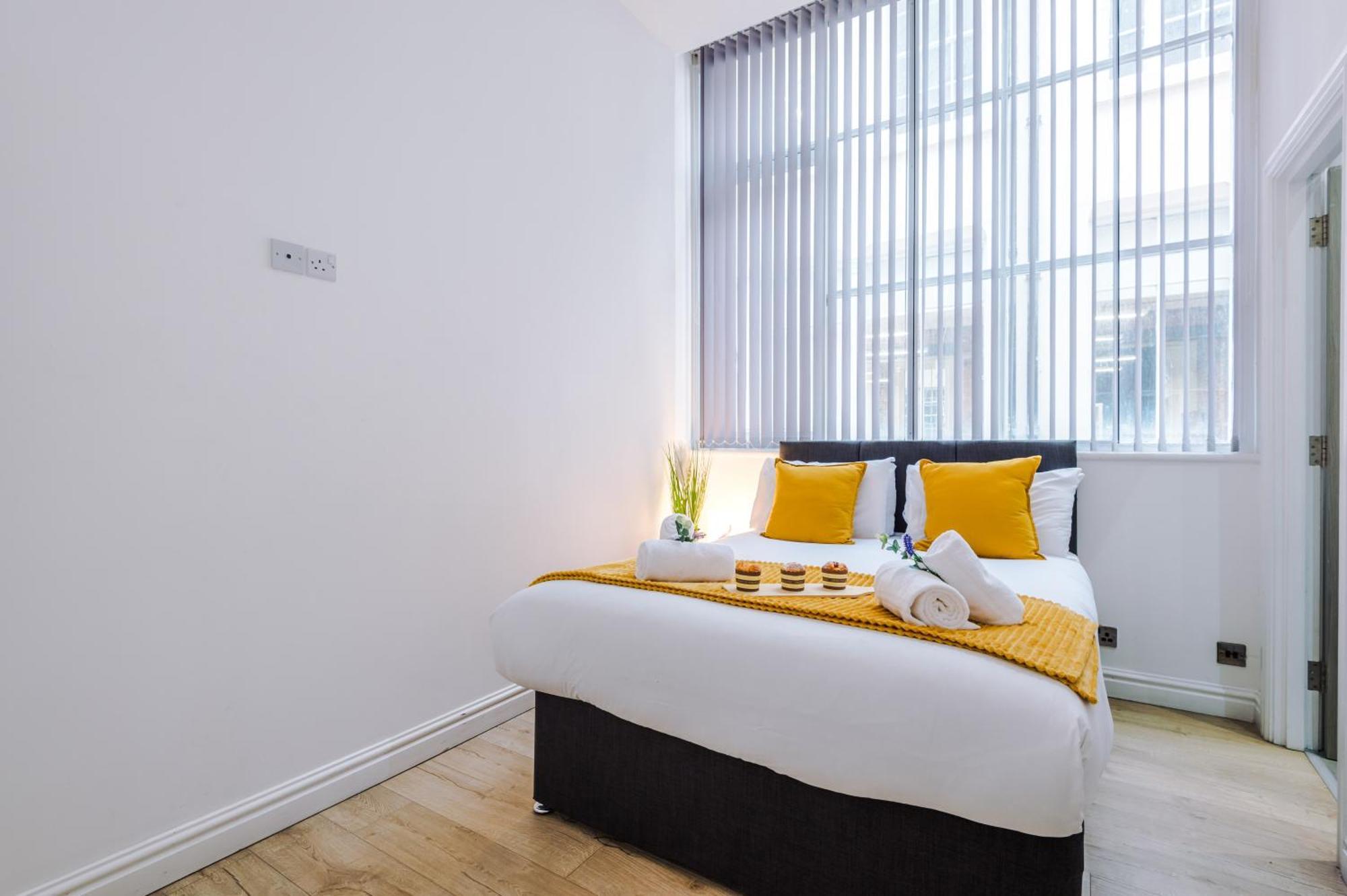 Modern 2-bedroom In The Heart Of Centre *