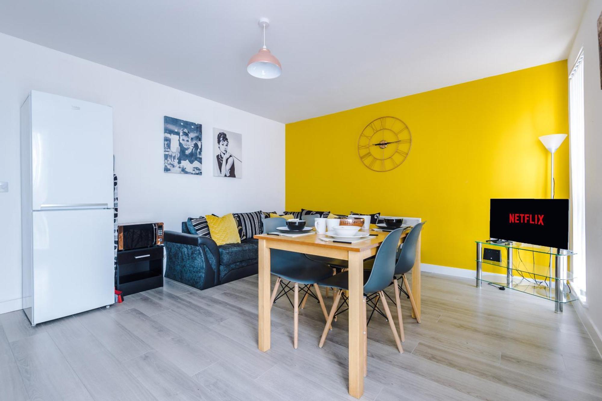 Opp - Perfect For Contractors And Travellers, Big Savings Booking 4 Nights Or More! Apartment Liverpool