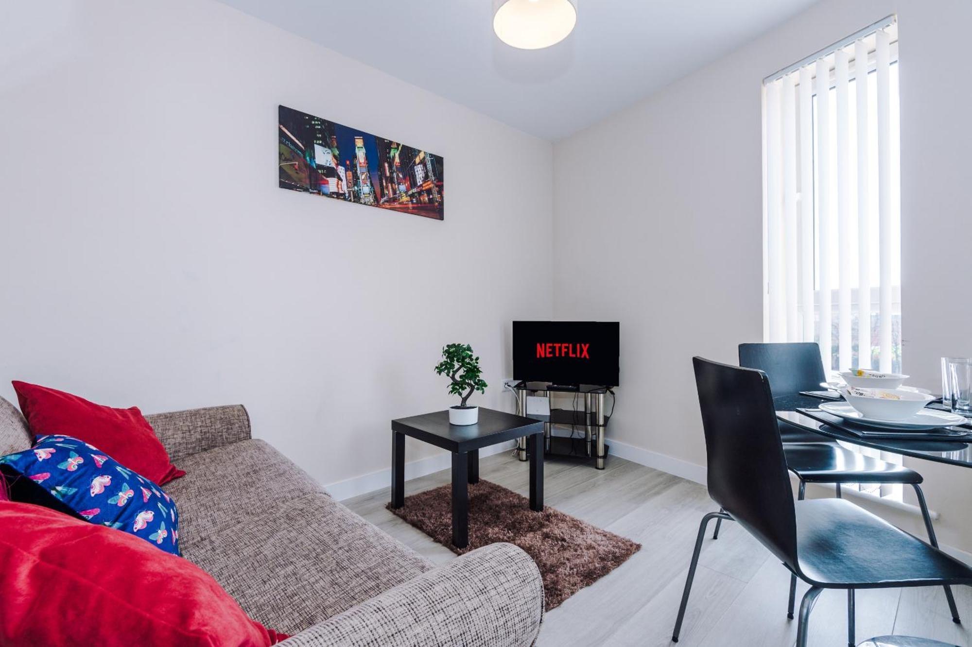 Opp - Perfect For Contractors And Travellers, Big Savings Booking 4 Nights Or More! * Liverpool