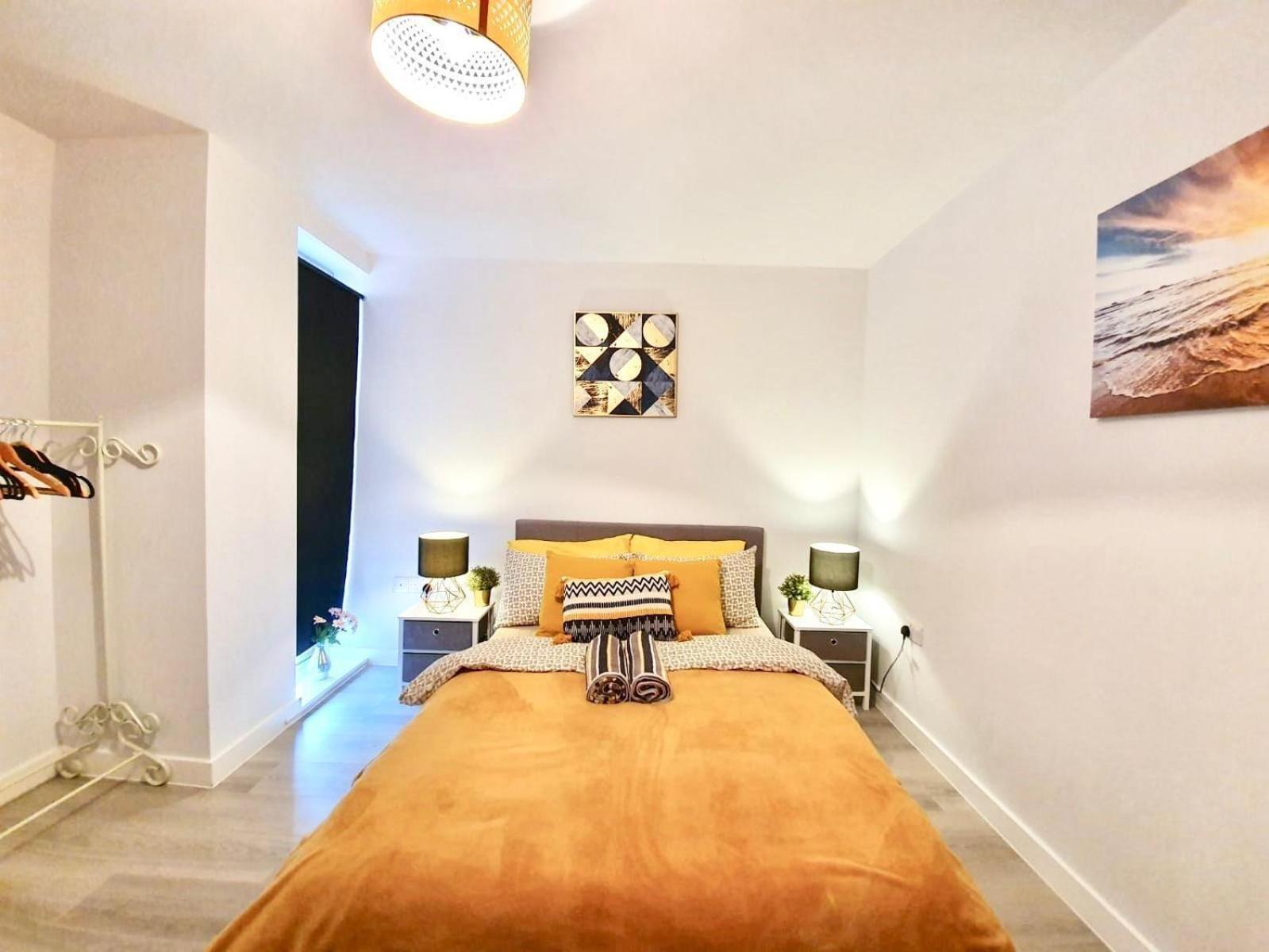 Apartment Opp - Perfect For Contractors And Travellers, Big Savings Booking 4 Nights Or More!