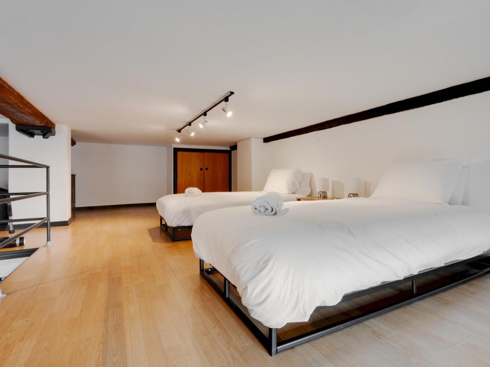 Trafalgar Warehouse Apartmentslps 5 Free Parking Pass The Keys Liverpool
