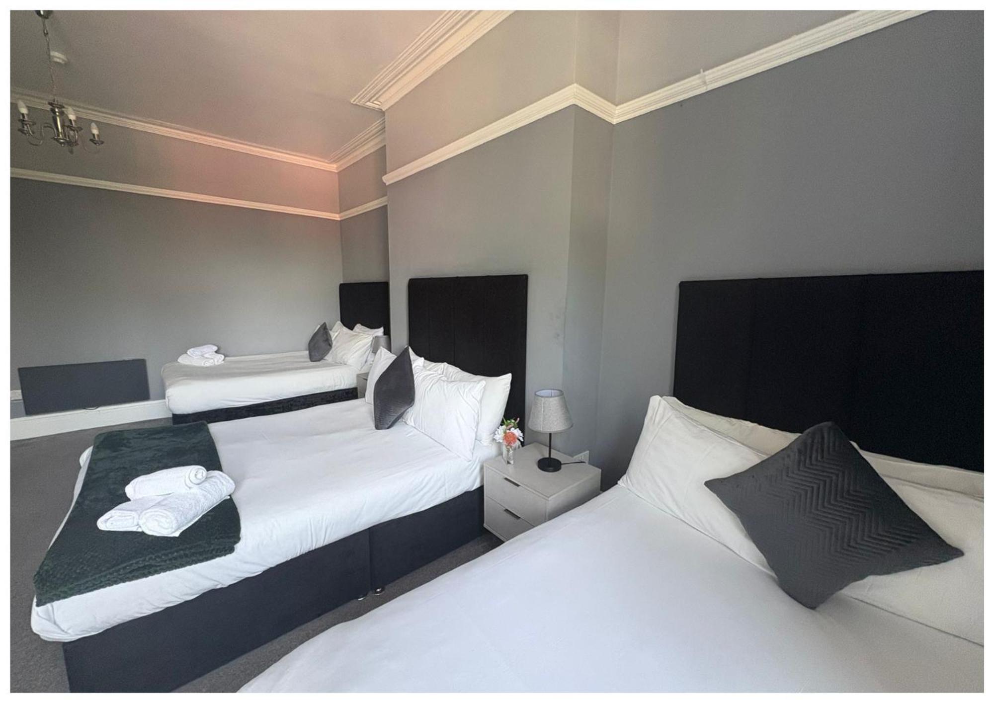 Anfield Hotel 3*