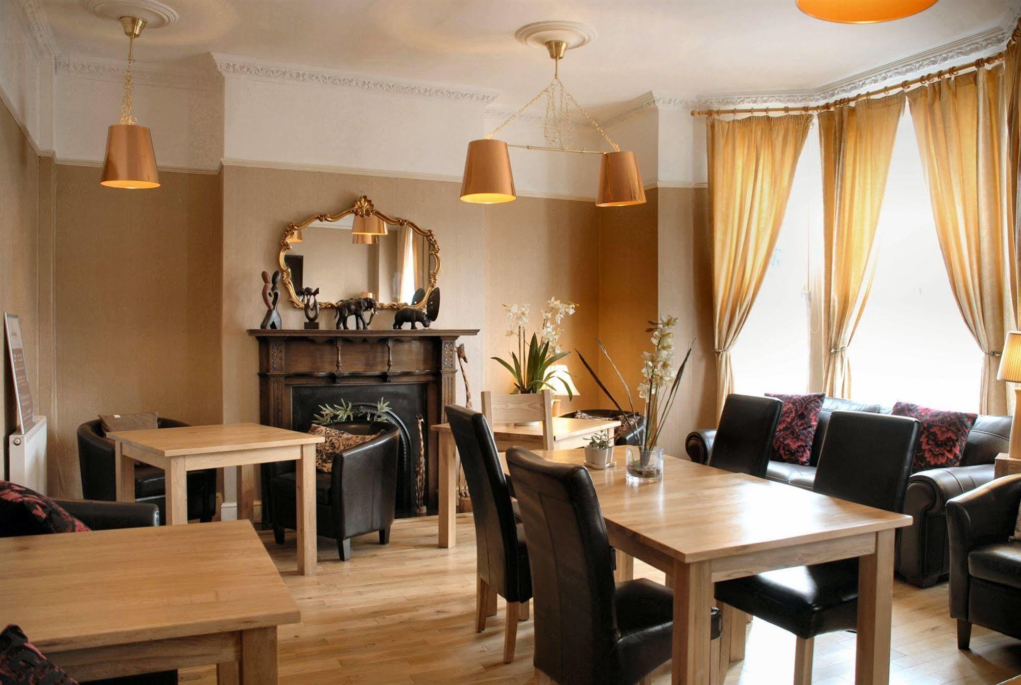 Beech Mount - Free Parking 3*
