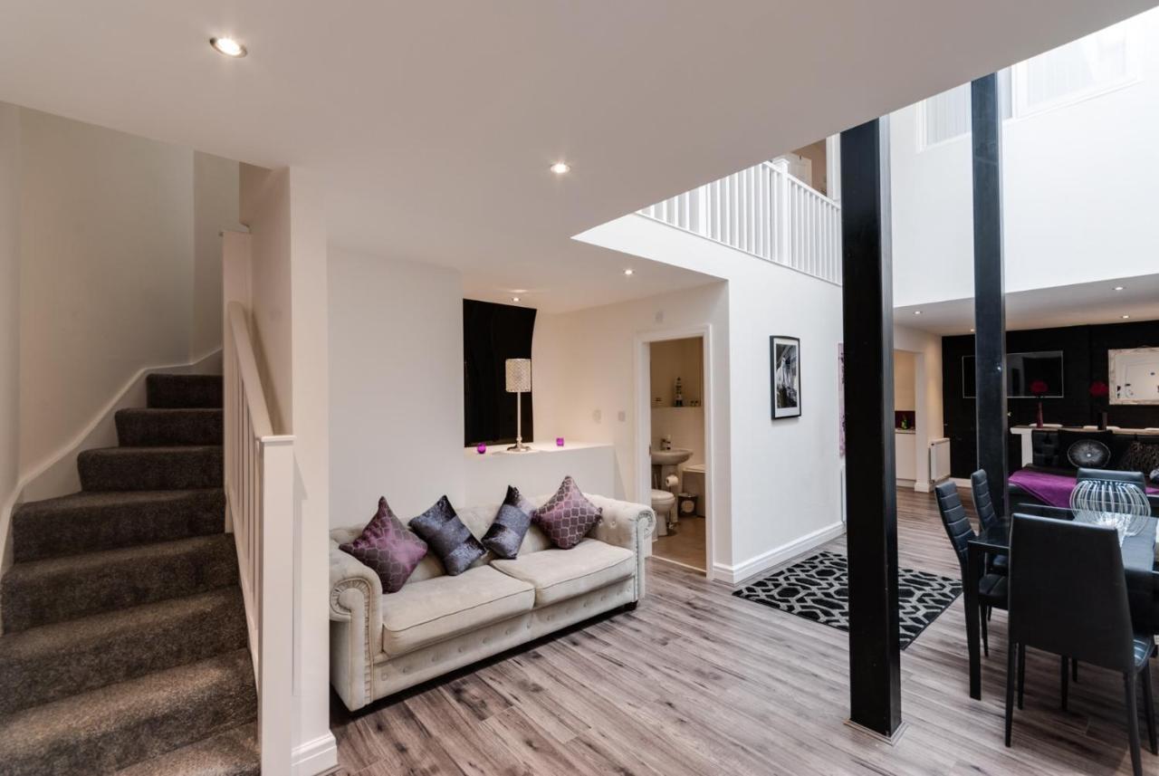 Duke Street 4*